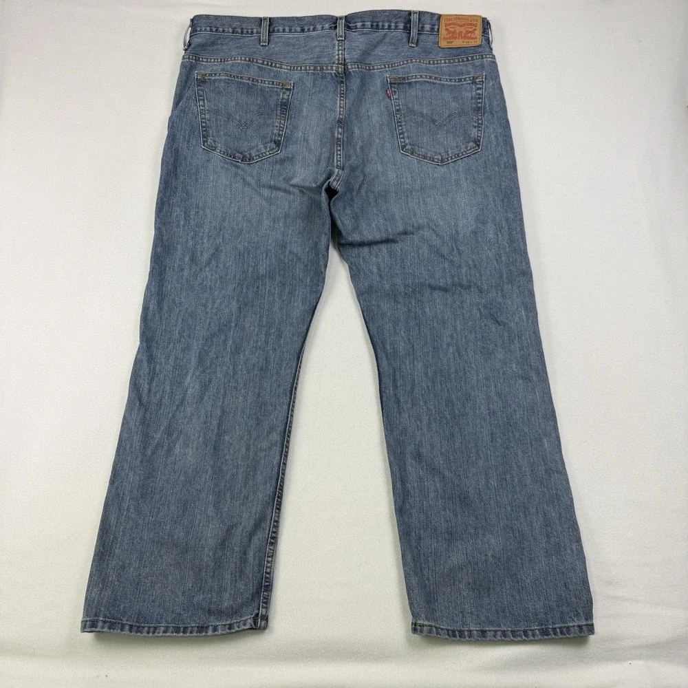 Levi's 569 Jeans Mens‎ Loose Fit Straight Leg Relaxed Size 44x32 Light Wash